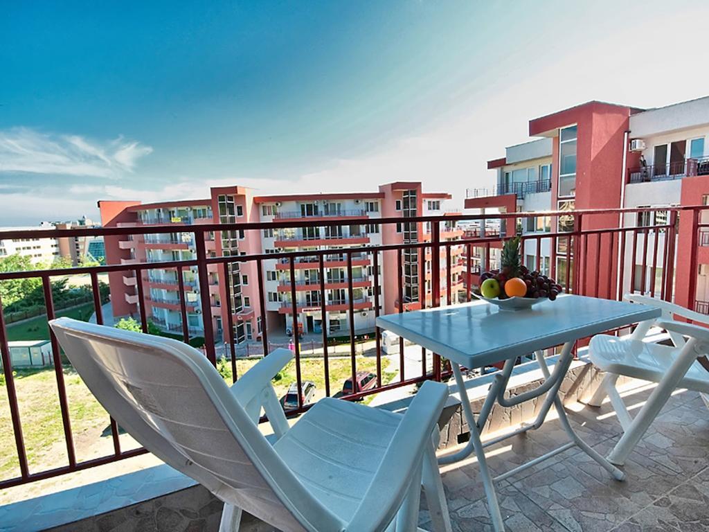 Gt Privilege Fort Beach Apartments Elenite Buitenkant foto
