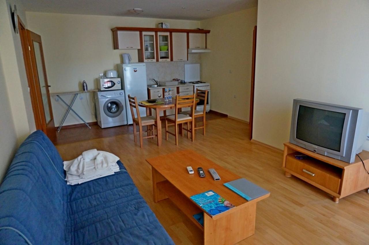 Gt Privilege Fort Beach Apartments Elenite Buitenkant foto