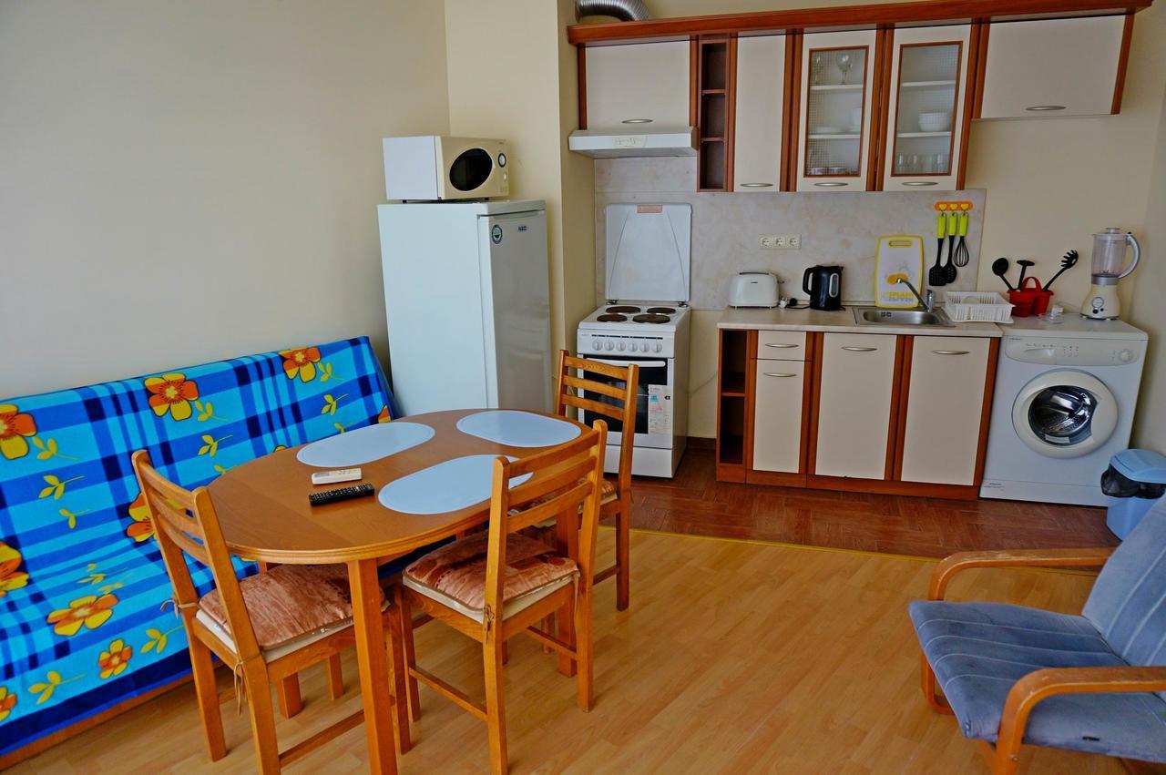 Gt Privilege Fort Beach Apartments Elenite Buitenkant foto