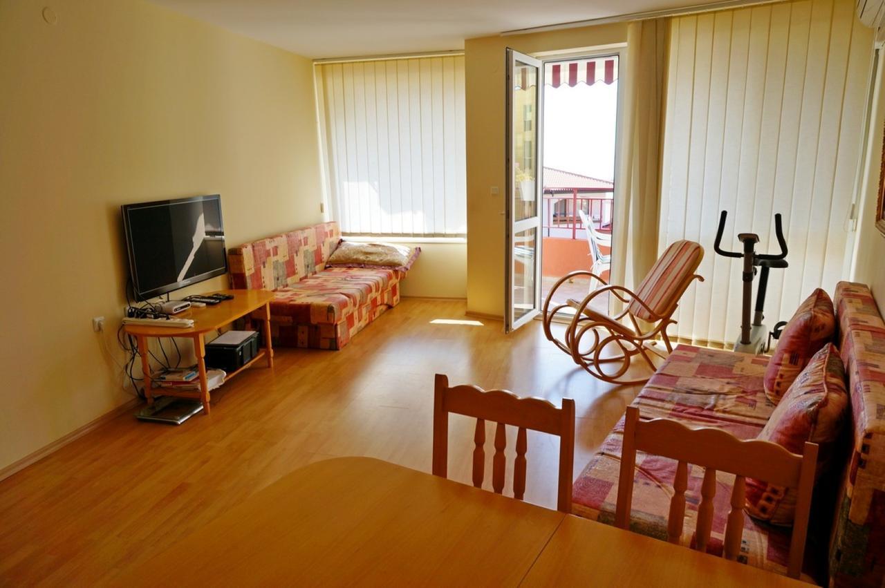 Gt Privilege Fort Beach Apartments Elenite Buitenkant foto