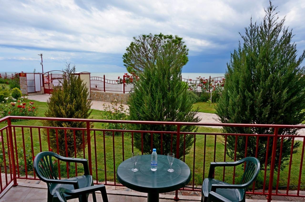 Gt Privilege Fort Beach Apartments Elenite Buitenkant foto