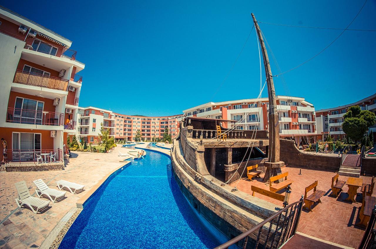 Gt Privilege Fort Beach Apartments Elenite Buitenkant foto