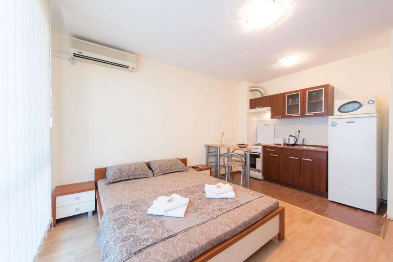 Gt Privilege Fort Beach Apartments Elenite Buitenkant foto