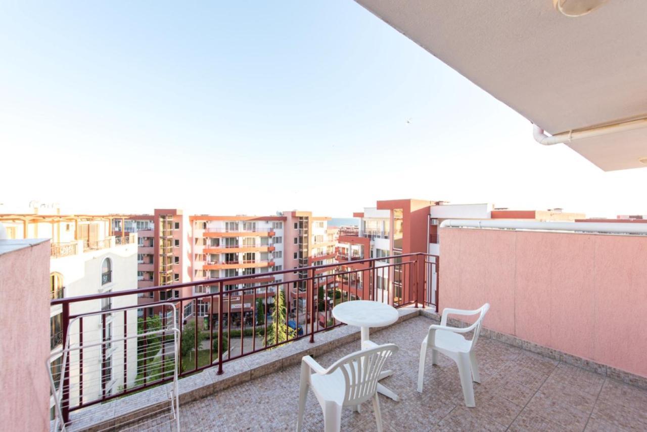 Gt Privilege Fort Beach Apartments Elenite Buitenkant foto